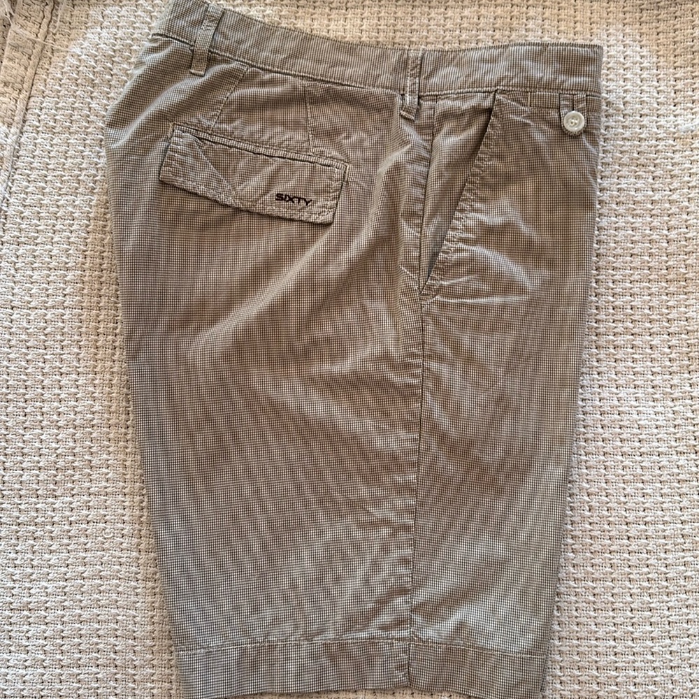 Sixty Flat front shorts
